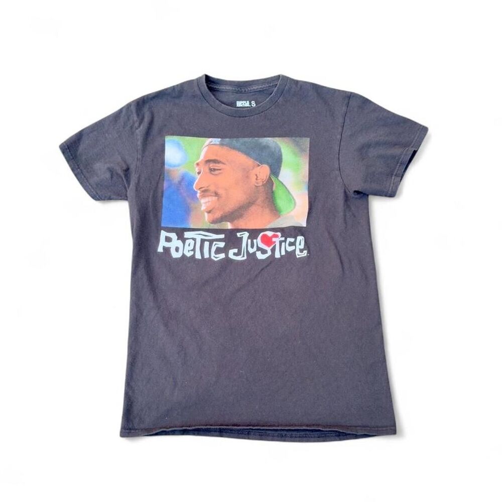 Justice Men's Black and Grey T-shirt